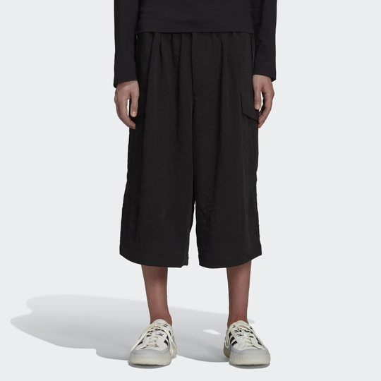 Classic Sport Uniform Cargo Shorts