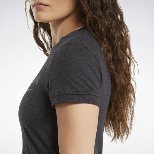 Training Essentials Textured Tee