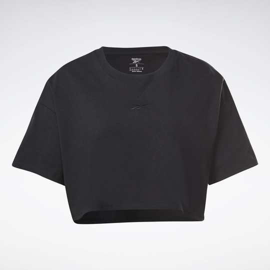 Studio Cropped T-Shirt