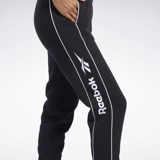 Classics Linear Fleece Pants