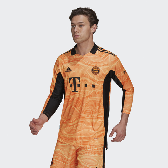 FC Bayern 21/22 Goalkeeper Jersey